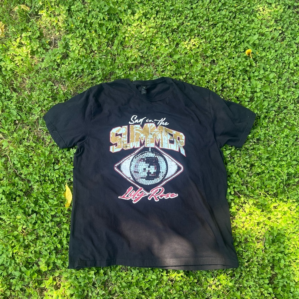 Lily Rose Surf In The Summer Graphic Tee Size XL